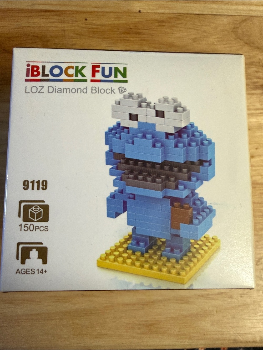 iBlock Fun LOZ Blue Character Diamond Block Building Set